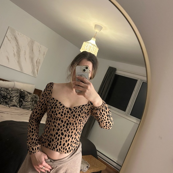 Reformation Reign top - Picture 3 of 6